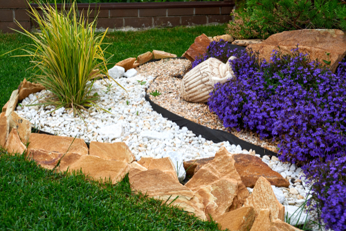 Artificial Trees and Plants for Outside Use