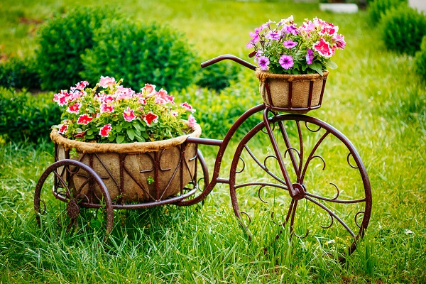 Outdoor Decor